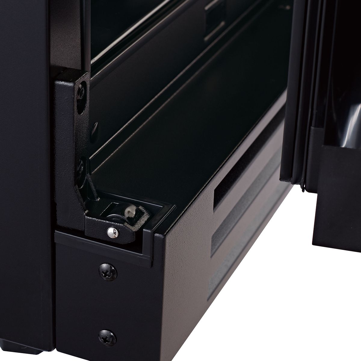detail door slide