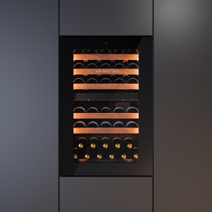 SWISSCAVE LUXURY KITCHEN EDITION WIB-88DFT eingebaut in moderner K&uuml;che