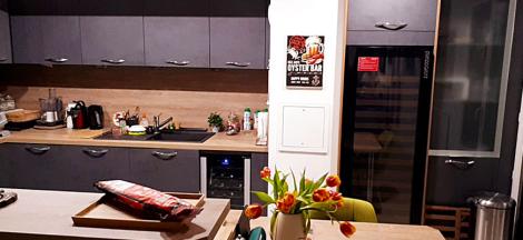 8 Tips for Creating the Perfect Home Bar Setup 